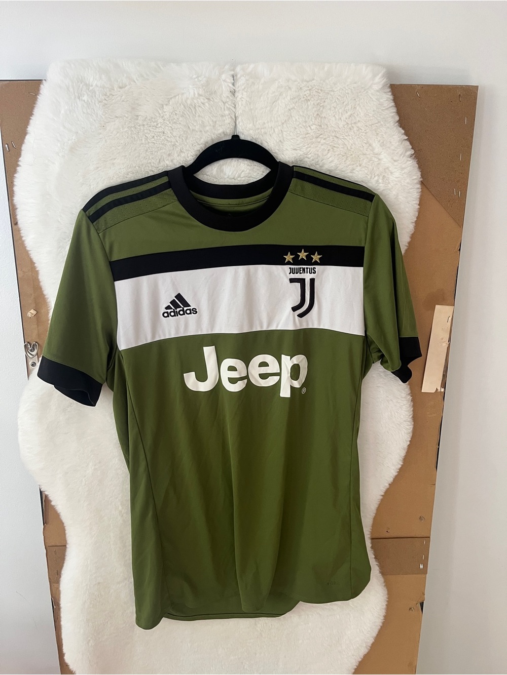 Adidas Juventus FC Soccer Jersey Olive Green Jeep Climacool Men’s Medium
